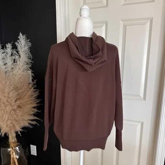 NUUDS Luxe Knit Hoodie in Coffee Brown size Small - Picture 9 of 12